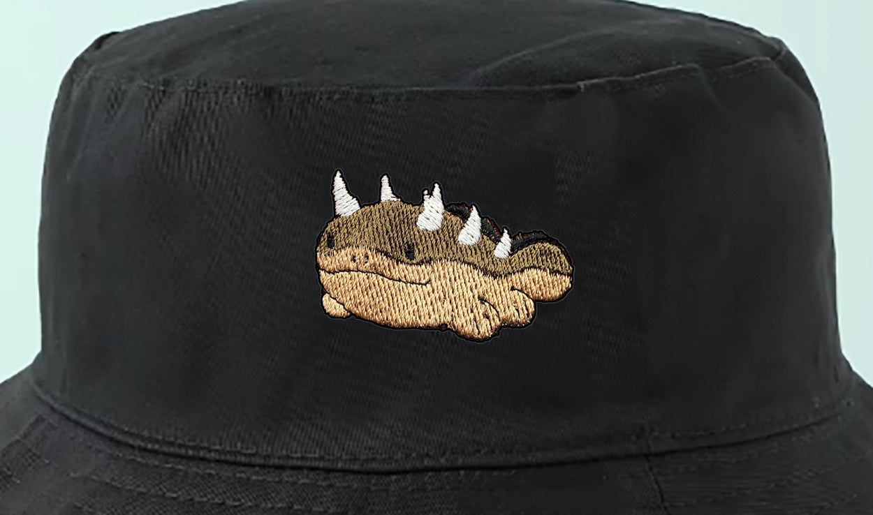 #0980 spiked bucket hat